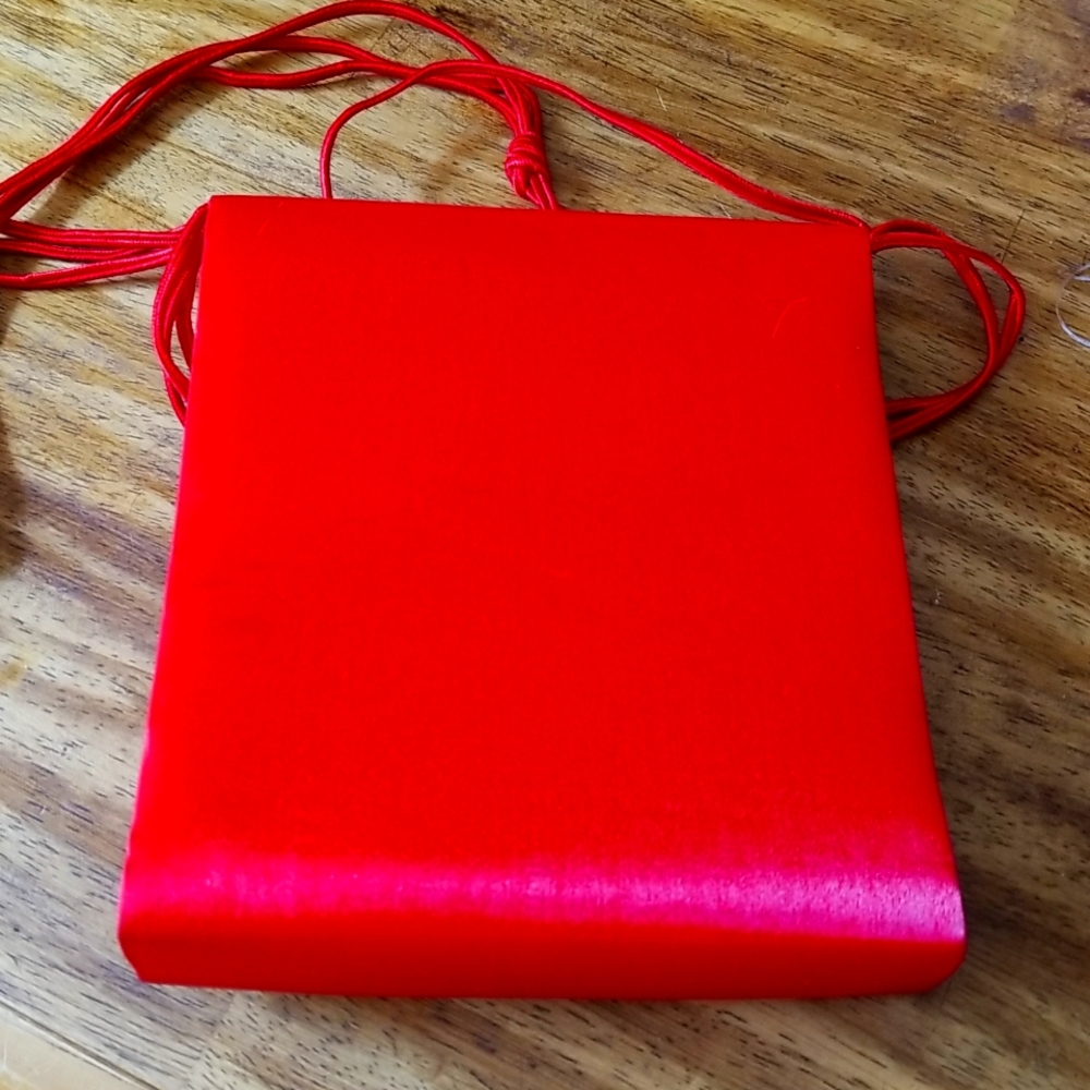 Purse - Picture 2 of 5